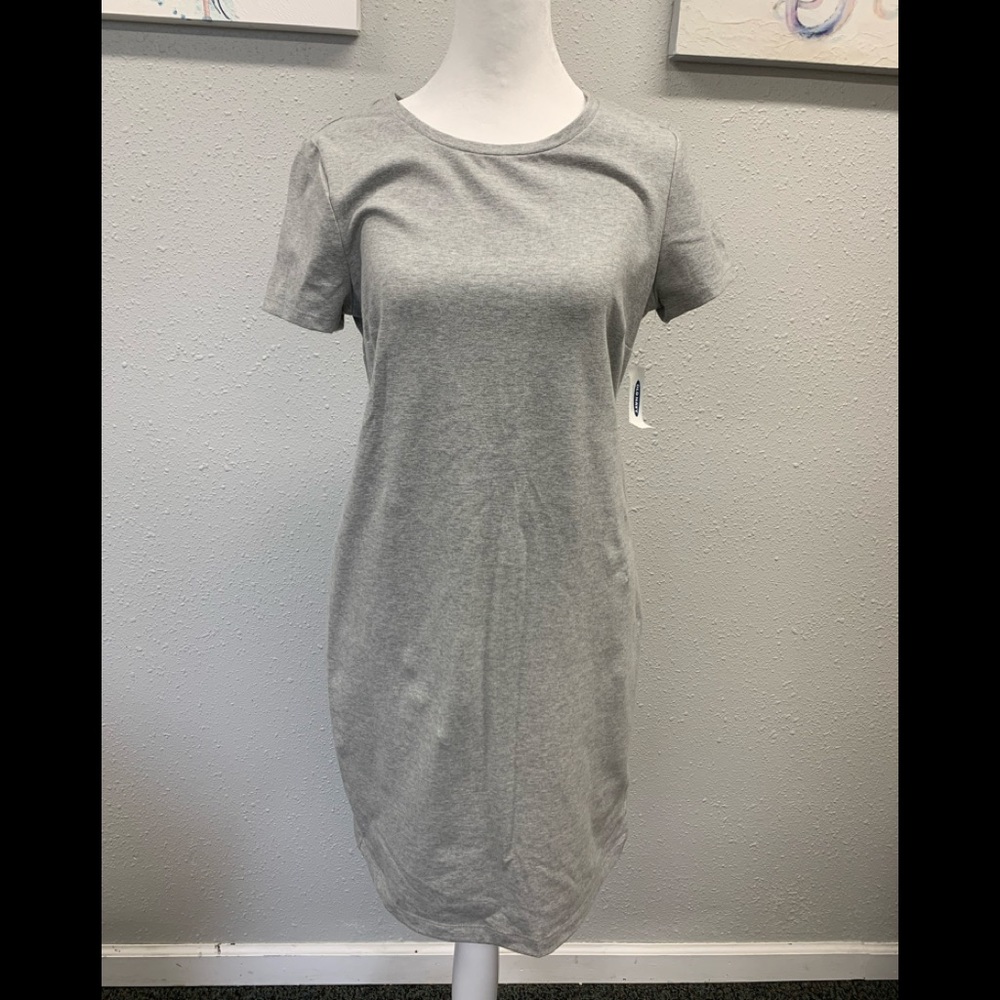 •Old navy dress